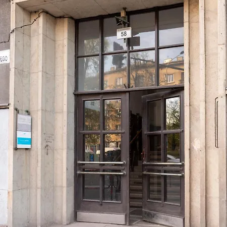 - Balcony, Workspace, Tram Stop - By Rentujemy Apartment Krakow